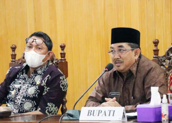 Bupati Anwar Sadat Pimpin Rapat Bersama Kepala OPD