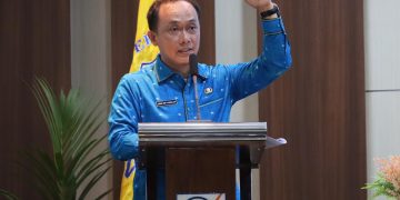 Dirjen Dukcapil Beri Kuliah Umum, Mahasiswa D-4 Demografi Dan Pencatatan Sipil UNS Antusias Menyimak