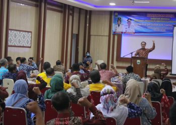 Dihadapan Kadis Dukcapil Se Provinsi Jambi, Dirjen Dukcapil Paparkan  Cara Kemendagri Bantu Atasi Stunting 