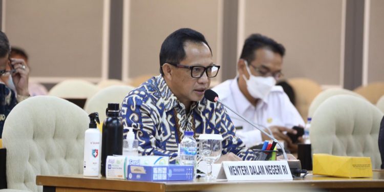 Mendagri Tegaskan Pelaksanaan Pilkada Serentak 2024 Konsisten Dengan Undang-Undang