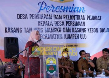 Bupati Muaro Jambi Resmikan 2 Desa di Kumpeh Ulu