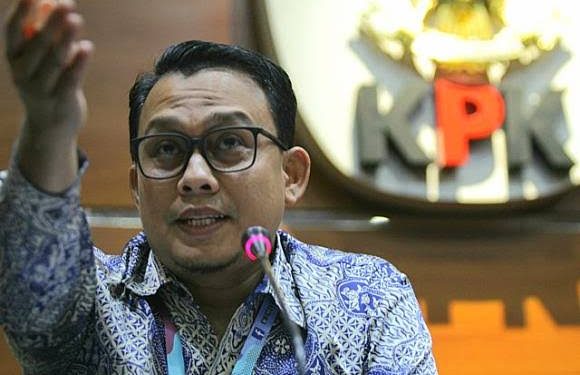 KPK Lakukan Penyidikan Dugaan Korupsi Penggunaan Dana Covid-19 Di Dinas Sosial Bandung Barat 