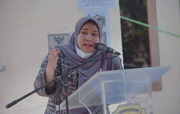 Bupati Masnah Resmikan Bantuan BAZNAZ di Kelurahan Jambi Kecil