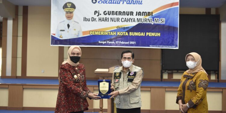 Pj Gubernur Jambi Dorong Pemkot Sungai Penuh Optimalkan Penanganan Covid-19