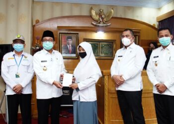 Fachrori Minta Mashuri Terus Tingkatkan Kualitas Pendidikan Bungo