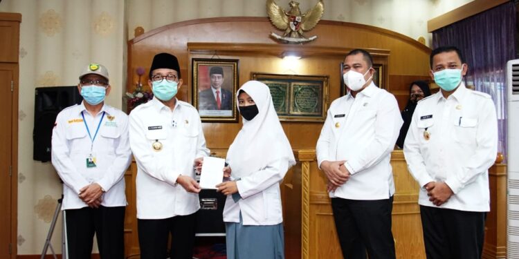 Fachrori Minta Mashuri Terus Tingkatkan Kualitas Pendidikan Bungo