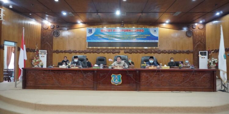 DPRD Tanjab Barat Gelar Paripurma Penetapan Bupati dan Wakil Bupati Terpilih 2021 – 2024