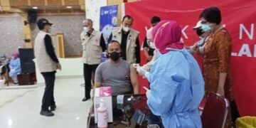 Pemkab Tanjab Barat Jalankan Program Vaksinasi Massal