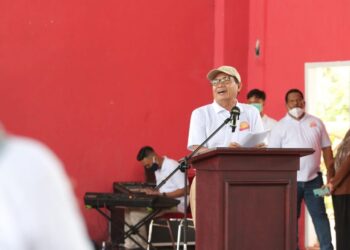 Gubernur Fachrori Harap Baveti Turut Tingkatkan Kemajuan Tenis Jambi