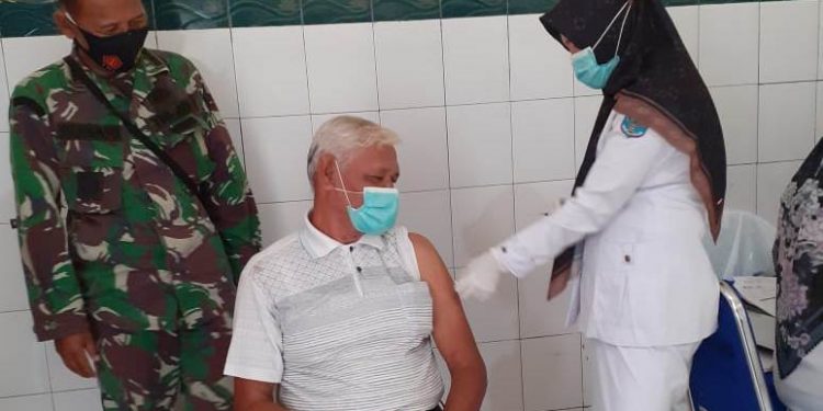 Kodim 0420/Sarko Gelar Vaksinasi Covid 19 Bagi Purnawirawan TNI-AD