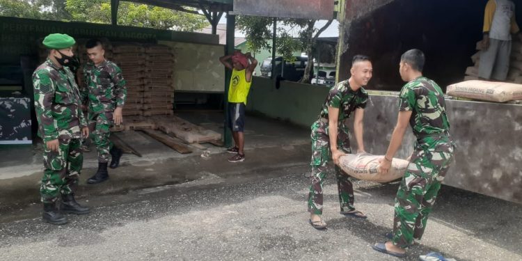 Jelang Pembukaan TMMD Ke-111,  Material Semen Terus Digelontorkan