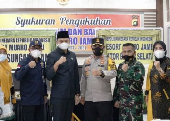 Ketua DPRD Muarojambi Hadiri Pengukuhan Polsek Sungai Gelam dan Bahar Selatan