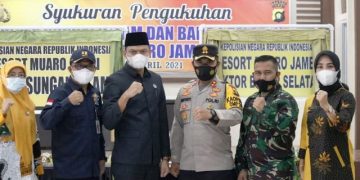Ketua DPRD Muarojambi Hadiri Pengukuhan Polsek Sungai Gelam dan Bahar Selatan