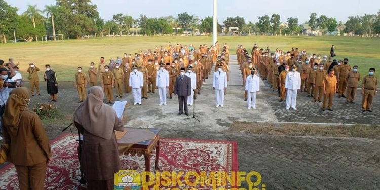Bupati Hj. Masnah Busyro Lantik Ratusan Pejabat Eselon 3 dan 4
