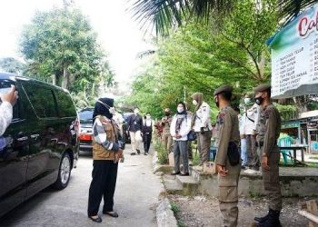 Pj Gubernur Jambi Pantau Tempat Wisata Saat Lebaran di Prov Jambi