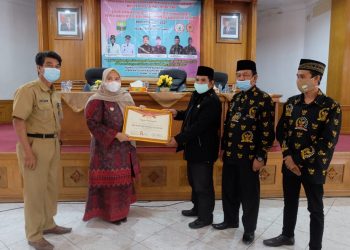 Bupati Mengukuhkan Pengurus (FK BPD) Kabupaten Muaro Jambi