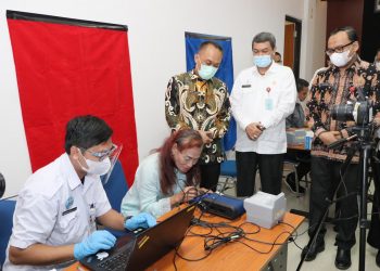 Dukcapil Beri KK Dan KTP-el Pada Transgender Dengan Jenis Kelamin Laki-Laki Atau Perempuan
