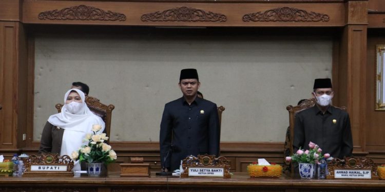 DPRD Muaro Jambi Paripurna Sampaikan Raperda Pertanggung jawaban Pelaksanaan APBD 2020