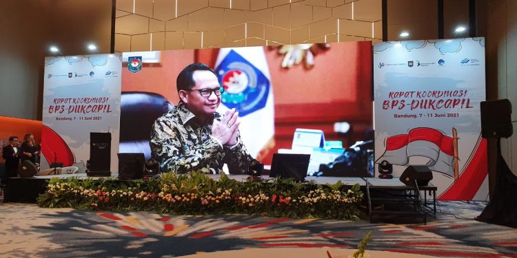 Dukcapil Bersama BPS Makin Solid Wujudkan Satu Data Kependudukan, Mendagri Beri Pujian