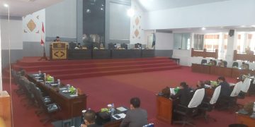 Gelar Rapat Paripurna, DPRD Merangin Usulkan Pemberhentian Al Haris Sebagai Bupati Merangin