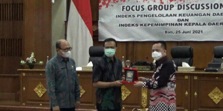 Kepala Badan Litbang Kemendagri Apresiasi Inovasi dan Prestasi Provinsi Bali 