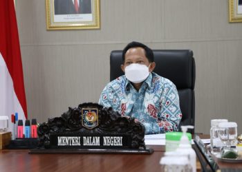 Mendagri Tekankan Pemerintah Daerah Percepat Realisasi Insentif Bagi Tenaga Kesehatan Daerah