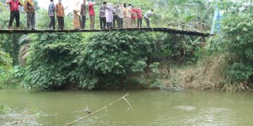 Bupati Anwar Sadat Tinjau Lubuk Larangan di Desa Sungai Rotan