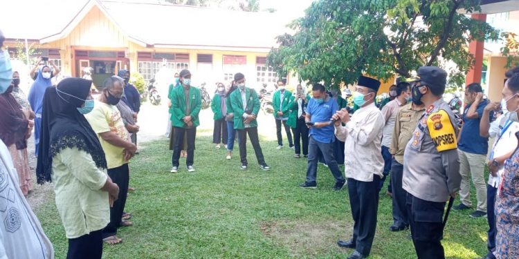 Plt Bupati Merangin dan Forkopimda Salurkan Beras PPKM