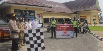 Bansos PPKM Level 4 Kapolda Jambi Kepada Masyarakat Penyerahannya Dilepas Oleh Kapolres Merangin