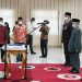 H. Mashuri Mengukuhkan Pengurus BAZNAS Merangin Periode 2021-2026
