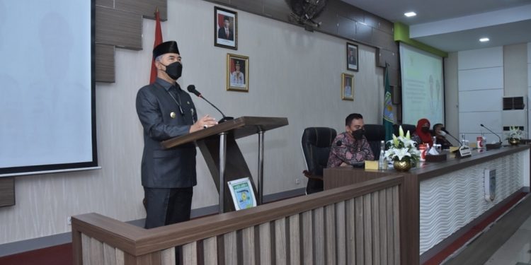 Walikota Fasha Buka FGD Pelayanan Administrasi Pertanahan dan Forum RT