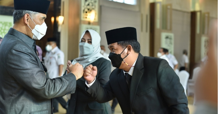 Walikota Fasha Lantik 6 Orang Pejabat JPT Pratama Administrator