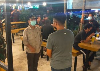 Plt Bupati Merangin Turun ke Kafe dan Resto Beri Himbauan Minta Patuhi PPKM Level 4