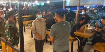 Plt Bupati Merangin Turun ke Kafe dan Resto Beri Himbauan Minta Patuhi PPKM Level 4