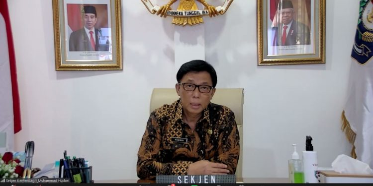Sekjen Kemendagri Ajak Daerah Berkomitmen Kelola Pengaduan Masyarakat dengan Baik 