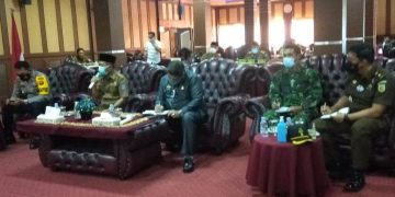 Dandim 0420/Sarko Hadiri Rapat Evaluasi PPKM Level 4 di Merangin 