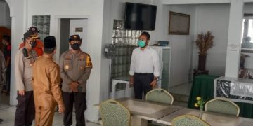 Kunjungan Ke Merangin, Kapolda Jambi Mengecek Tempat Isolasi Pasien Covid-19  