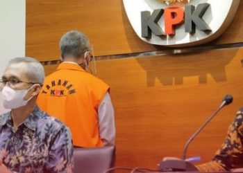 KPK Tetapkan Bupati Bintan dan Plt Kaban PKPBPB Tersangka Kasus Korupsi Pengaturan Barang Kena Cukai