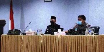 DPRD Gelar Rapurna Penyampaian Pandangan Umum Fraksi Terkait Pelaksanaan APBD Kota Jambi