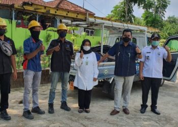 Anggota Dewan Komisi IV Kota Jambi Turlap ke SMPN 19