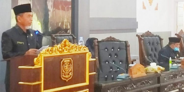 DPRD Merangin Gelar Rapat Paripurna Dengarkan Penyampaian Bupati Tentang Lima  Ranperda 2021