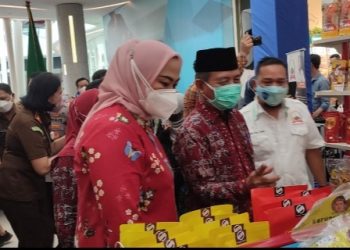 Secara Tiba-Tiba Bupati Merangin H Mashuri Diminta Buka Bazaar UMKM di Karawang 