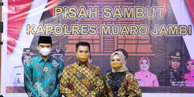 Ketua DPRD Yuli Setia Bhakti Hadiri Pisah Sambut Kapolres Muarojambi