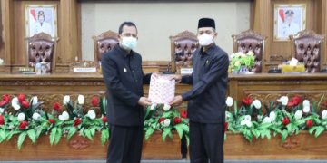Dewan DPRD Ahmad Haikal Pimpin Rapat Paripurna Pandangan Fraksi