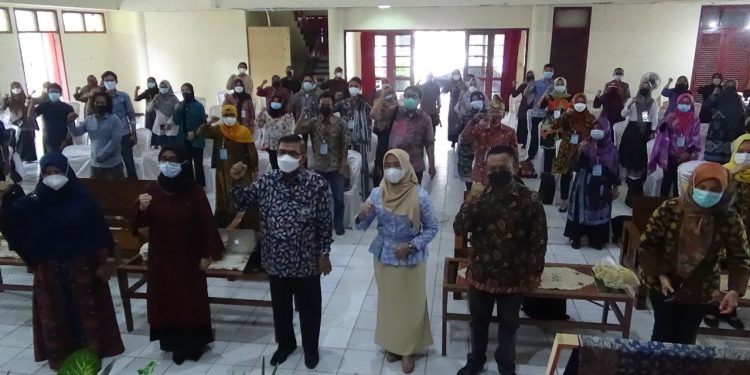 Ketua TP- PKK Hesti Haris Buka Seminar Kajian Motif Jambi
