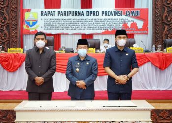 Gubernur Jambi Hadiri Rapat Penandatangan Kesepakatan Terhadap KUPA PPAS