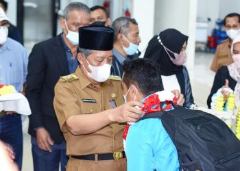 Wagub Abdullah Sani Sambut Atlet Peraih Medali PON XX