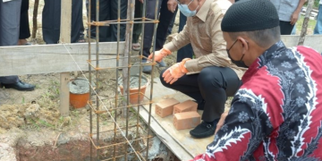 Wawako Maulana Letakan Batu Pertama Pembangunan Musholla Al Ghiffari Bagan Pete