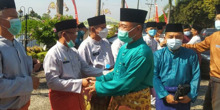 Bupati H. Mashuri Hadiri  HUT Kabupaten Sarolangun Ke-22 
