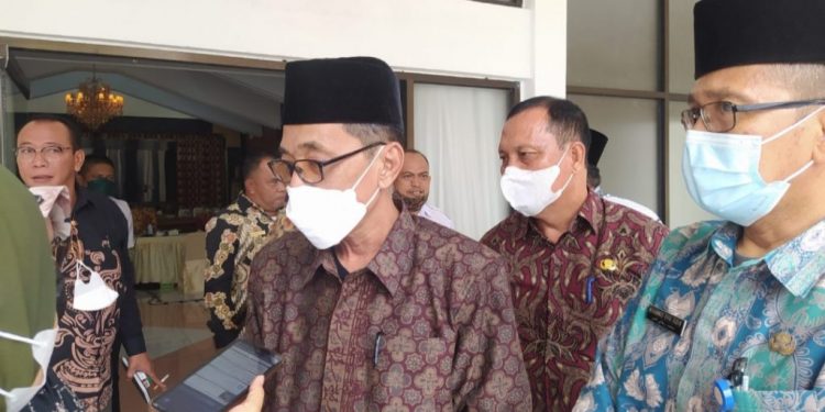 Wakil Bupati Batanghari Ikuti Rakornas TPID Secara Virtual